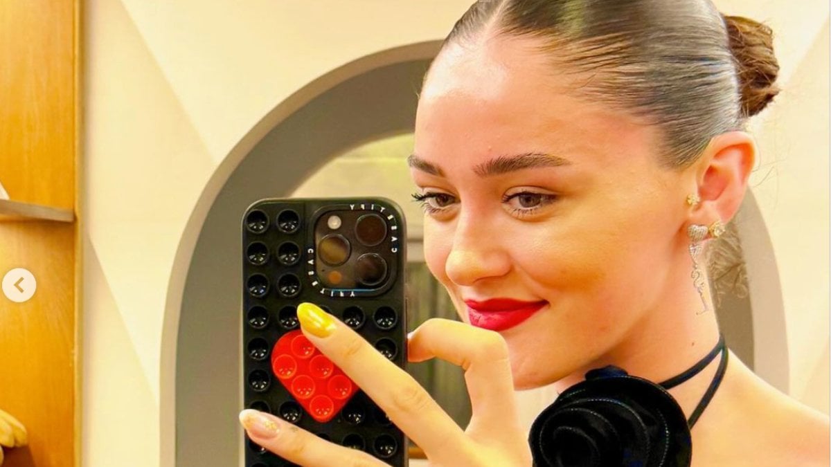 Milli voleybolcu Zehra Güneş tatilde! Pozlarına beğeni yağdı