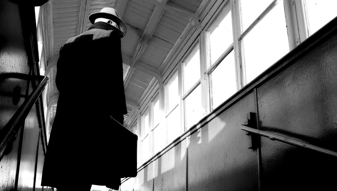 Casuslara karşı nasıl davranırsın? MİT 1928 tarihli kitabı yeniden yayımladı