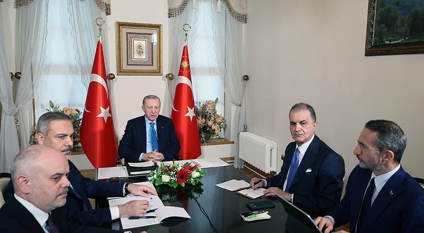 Cumhurbaşkanı Erdoğan, Dolmabahçe’de Çevrimiçi Liderler Toplantısı’na katıldı